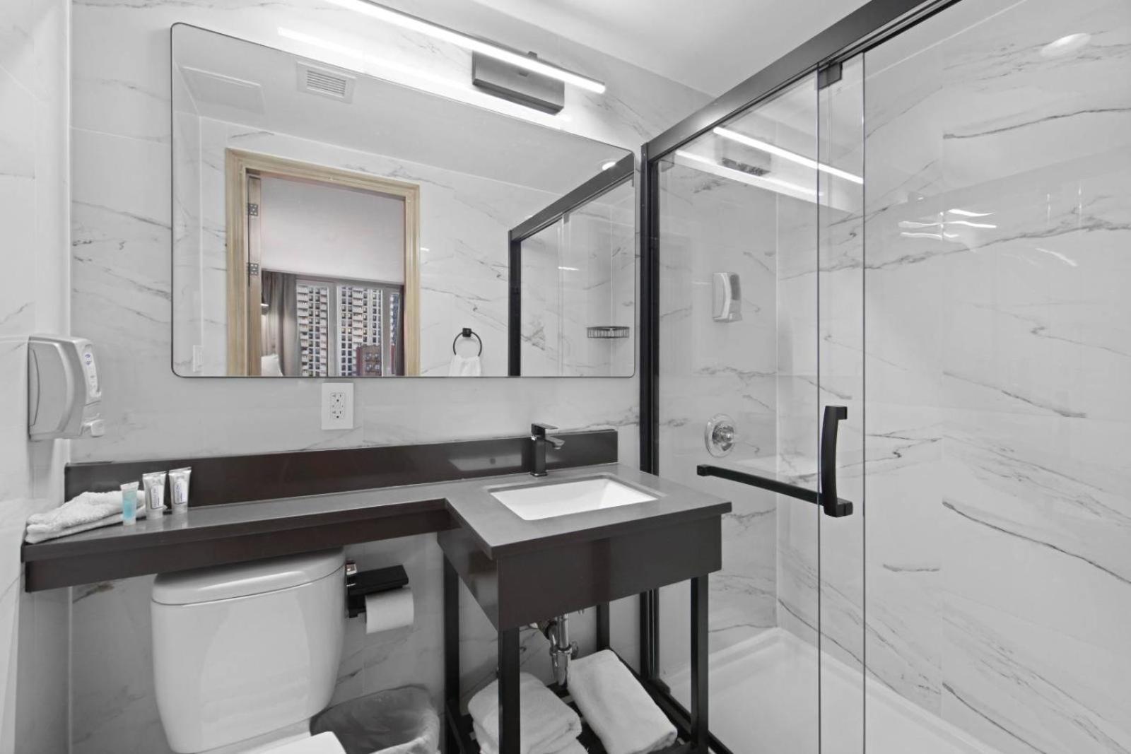 Hotel Tremont Bronx Yankee Stadium Ню Йорк Екстериор снимка