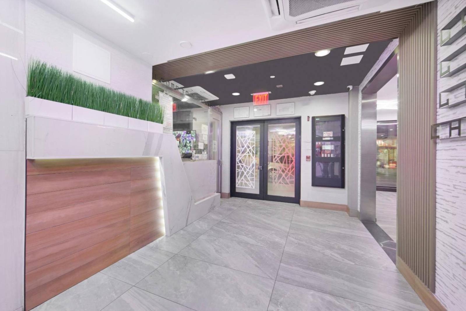Hotel Tremont Bronx Yankee Stadium Ню Йорк Екстериор снимка